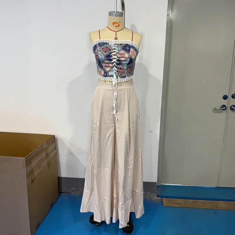 Hollow Out Strapless Top & Pants Set - Image 4