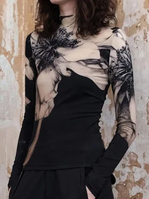 Black Long Sleeve Trendy T-Shirt