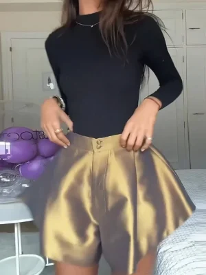 Backless Pullover & Mini Pants Set