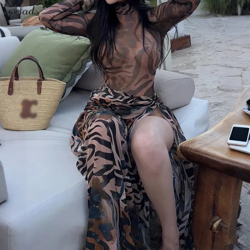 Vintage 2-Piece Leopard Outfit