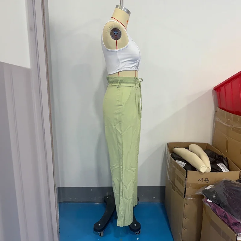 Women’s Slim Fit Sleeveless Pants Outfit - Image 6