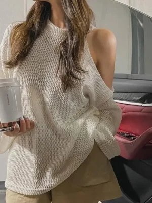 One Shoulder Hollow Knit Top