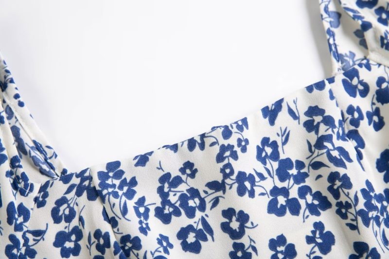 French Vacation Blue Print Slit Dress - Image 3