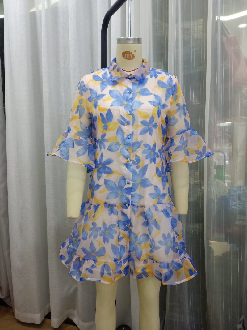 Spring Short Sleeve Dress with Large Florals - Image 2