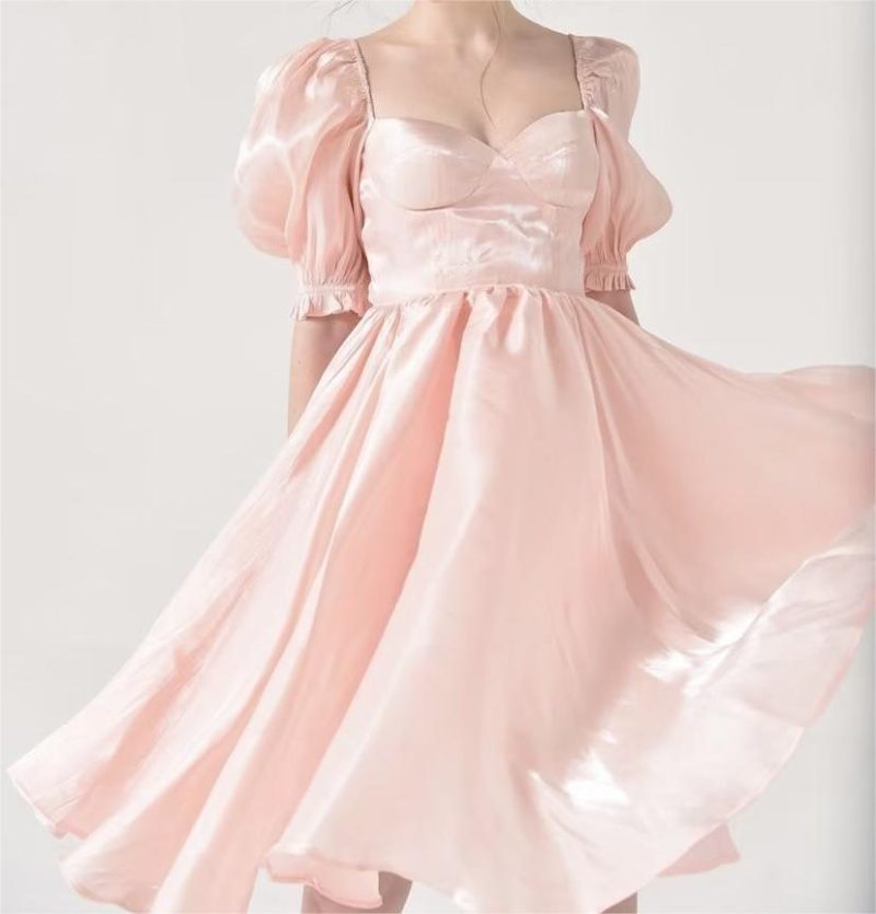 Retro Puff Sleeve Square Collar Swing Dress