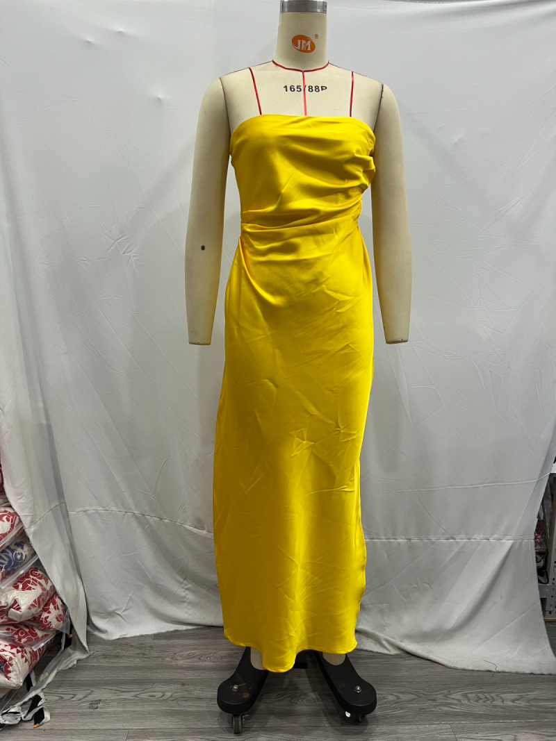 Winter Slim Fit Backless Tube Top Dress - Image 3