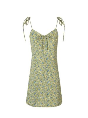 Lace-Up Waist Dress with Romantic Floral Style