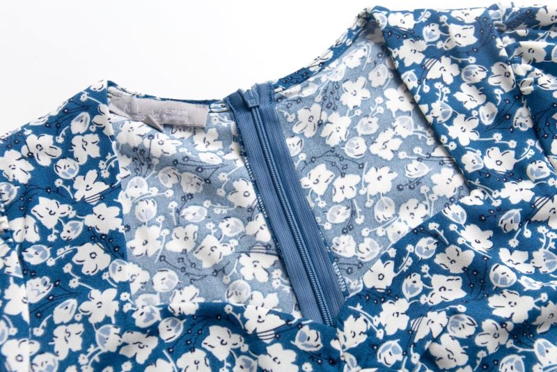 Blue Floral Maxi Dress with Puff Sleeves - Image 3