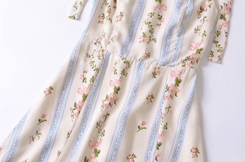 French Floral Slim Fit Side Split Summer Dress - Image 3