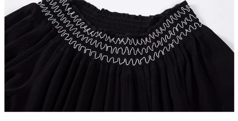 Flowy Bohemian Dress with Delicate Embroidery Detail - Image 4