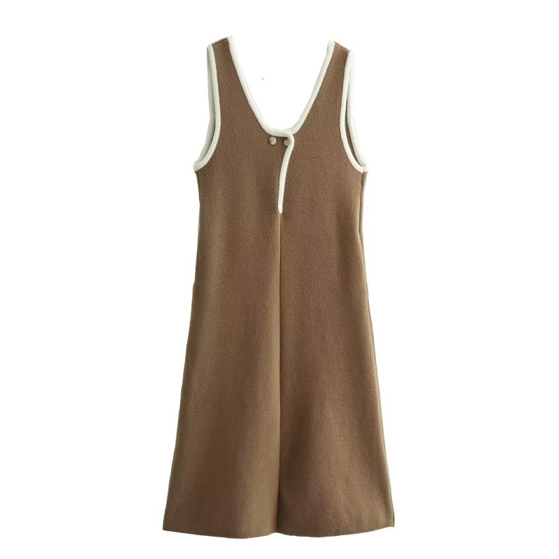 Timeless Knit Vest Dress Hepburn-Inspired Fall Outfit - Image 3