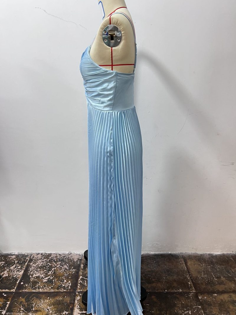 Graceful Summer Dress with Pleats and Straps - Image 3