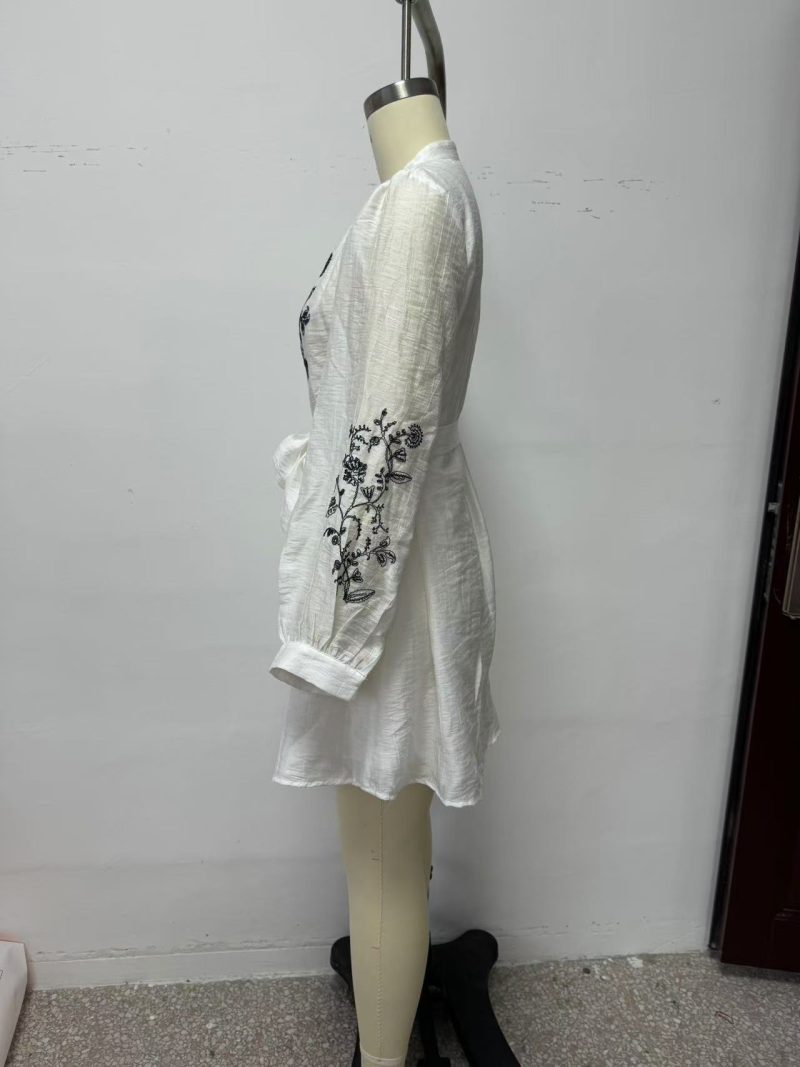 Embroidered Floral Belted V Neck Spring Dress - Image 2
