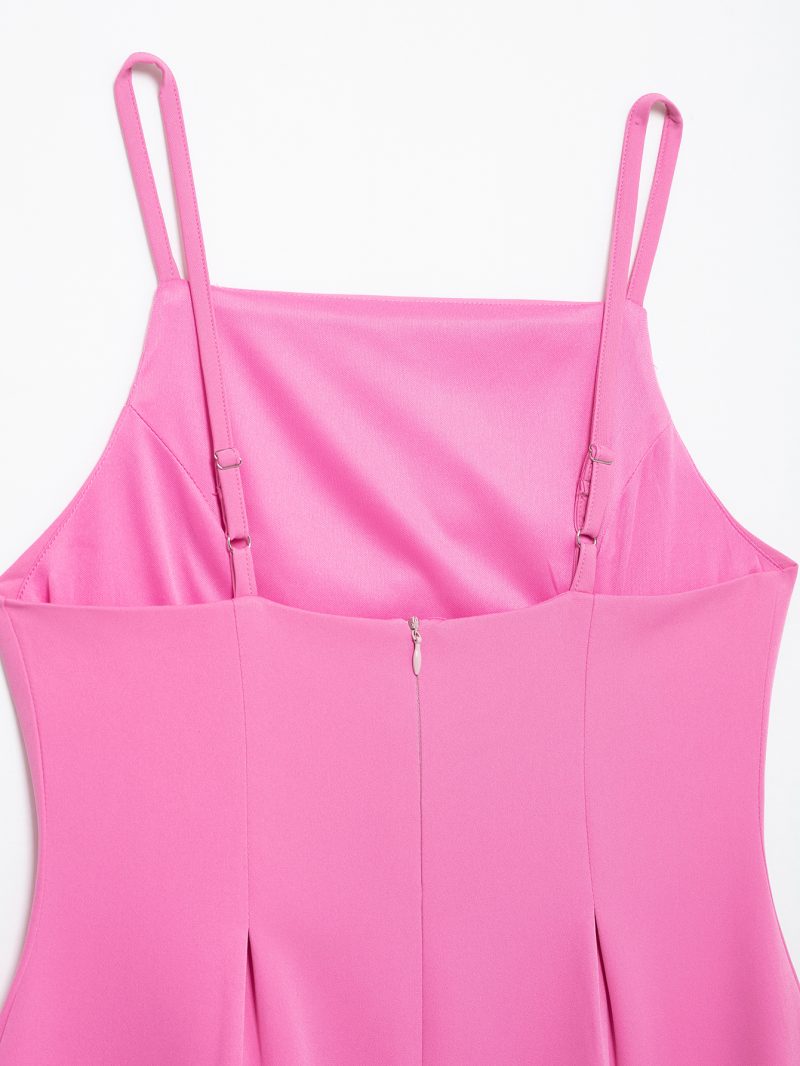 Graceful Pleated Sleeveless Short Spring Dress - Image 3