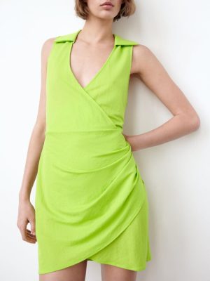 Minimalist Women’s Shirt Dress for Spring Wear
