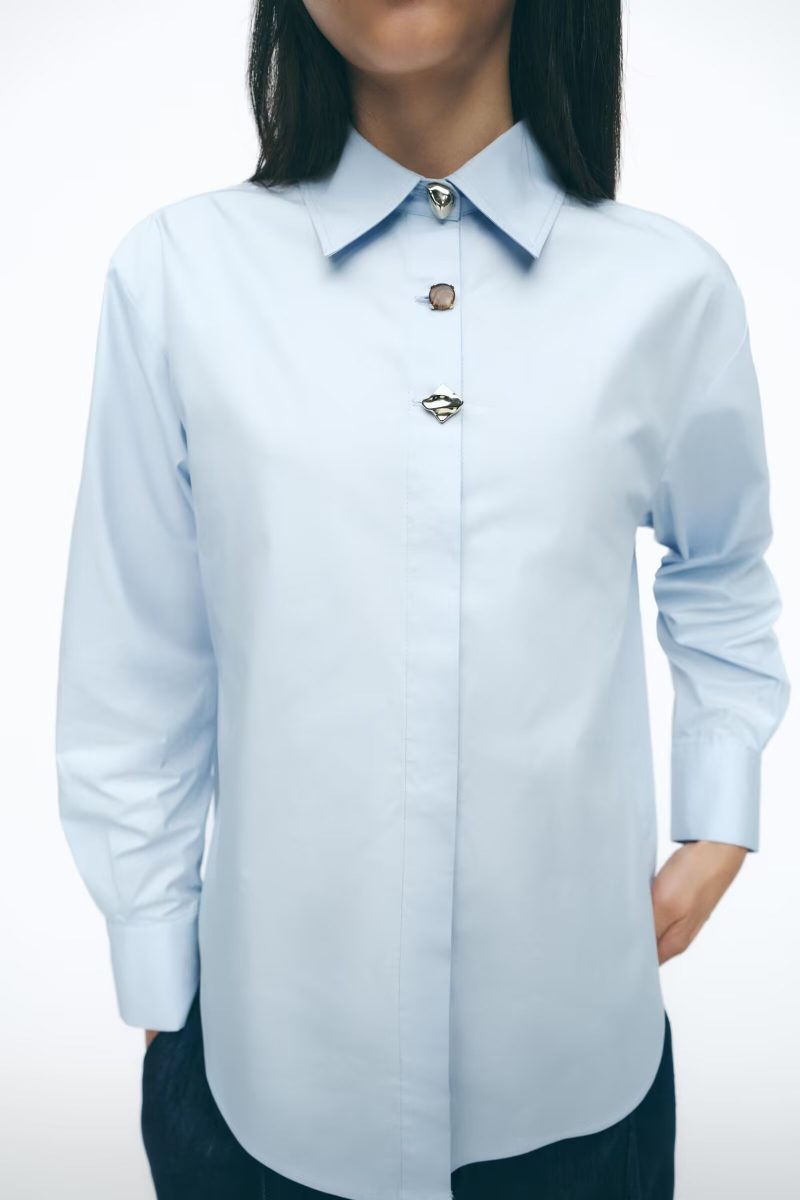 Stylish Poplin Shirt with Decorative Buttons Women