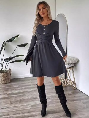 Sleek Mid-Length Dress for Office Seasons