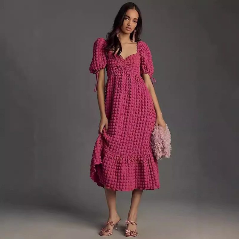 Elegant French Vacation Dress with Bubble Sleeves - Image 2