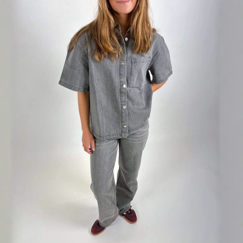 Women’s Summer Casual Short Sleeve Denim Top - Image 4