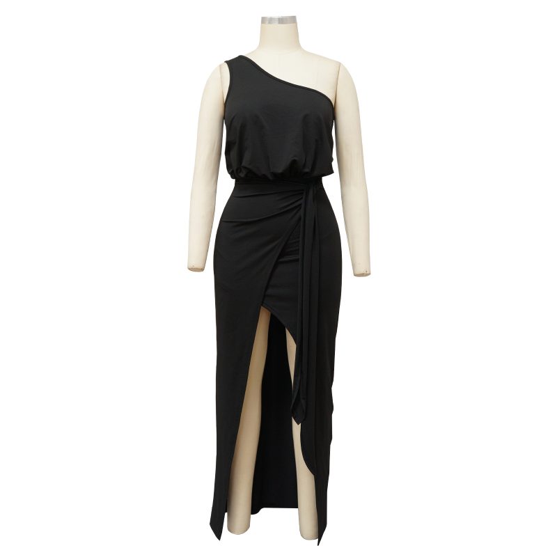 Solid Color Asymmetric Oblique Shoulder Slim Dress - Image 4