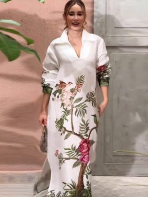 Elegant Autumn Printed Dress with Tailored Fit