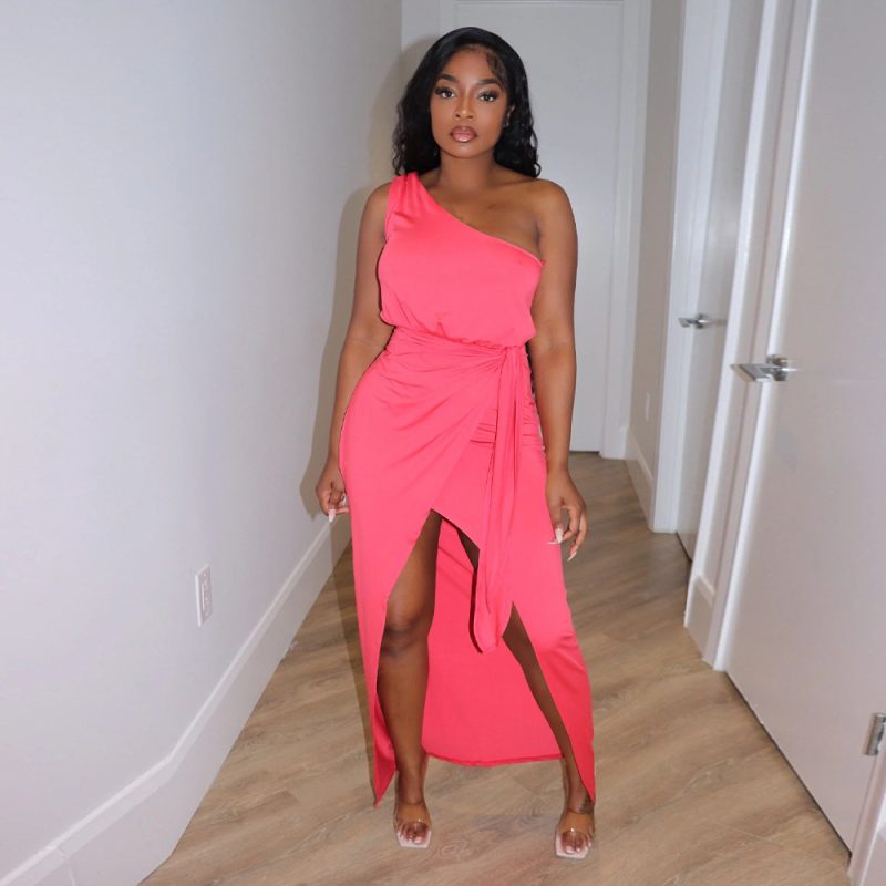 Solid Color Asymmetric Oblique Shoulder Slim Dress - Image 3