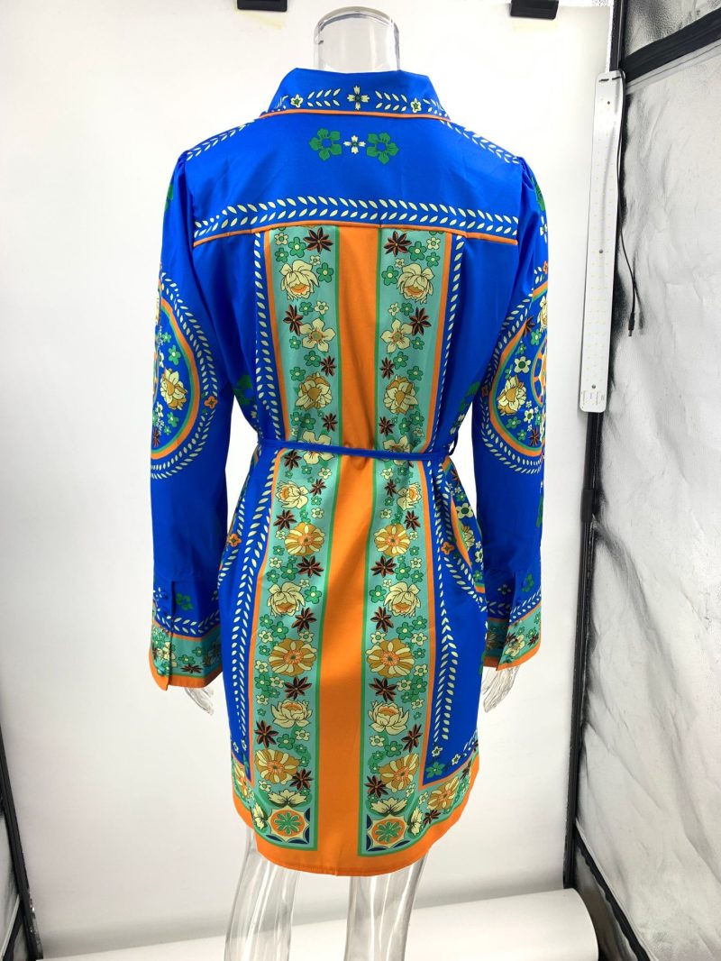 Women's Tie Waist Printed Holiday Dress - Image 4
