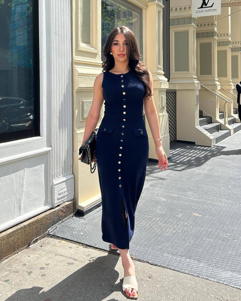 Sleeveless High Waist Single Breasted Maxi Dress - Image 4