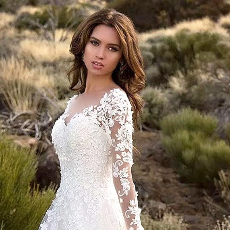 Graceful Sheer Lace Bridal Dress Elegance - Image 3