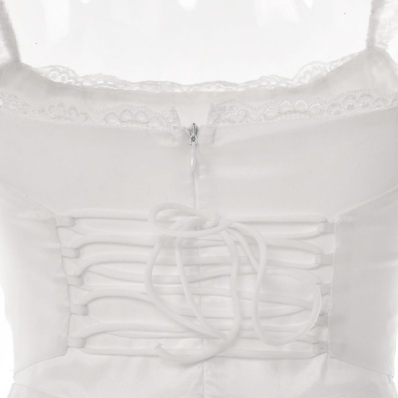 Elegant Autumn Slip Dress with Lace Accents - Image 4