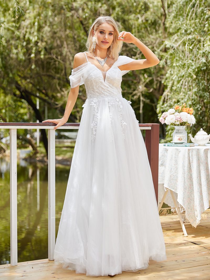 Elegant V-Neck Slim Fit Wedding Dress - Image 2