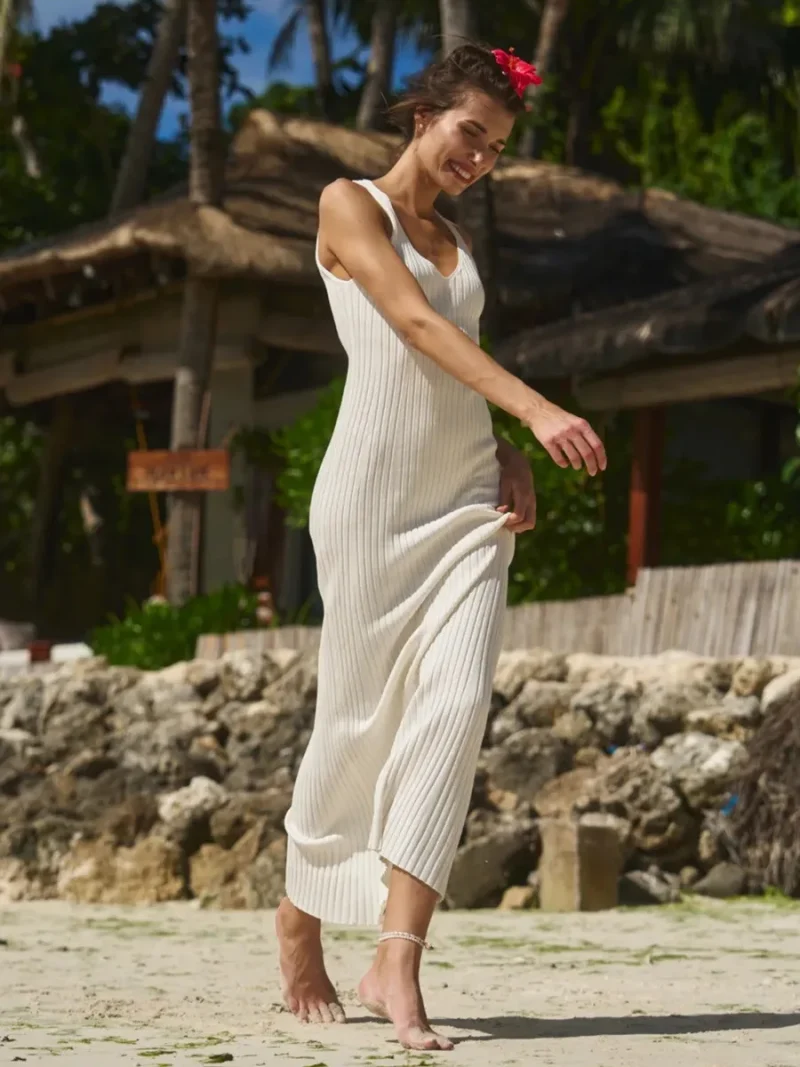Sleeveless Knit Maxi Dress Ribbed V-Neck Beach Style - Image 3
