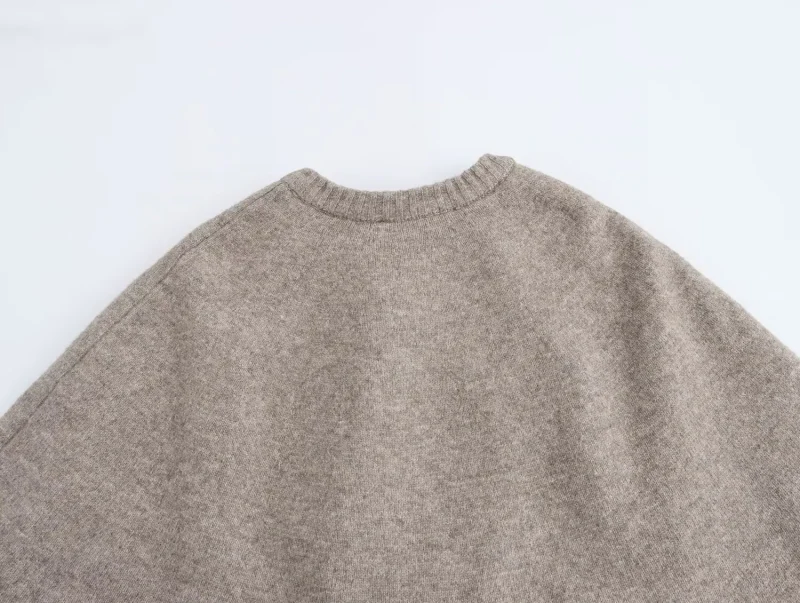 Elegant O-Neck Cloak Sweater - Image 4