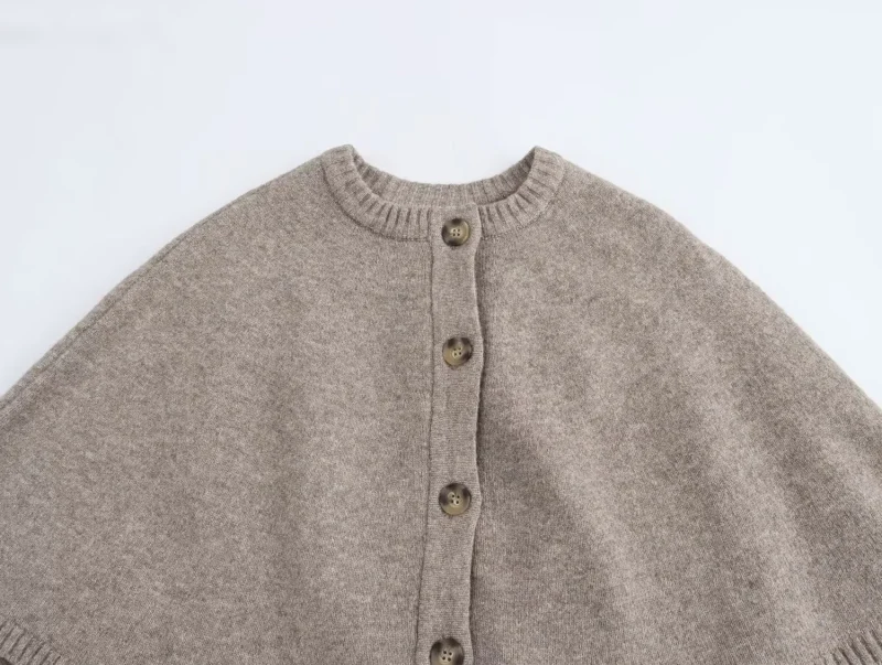 Elegant O-Neck Cloak Sweater - Image 3