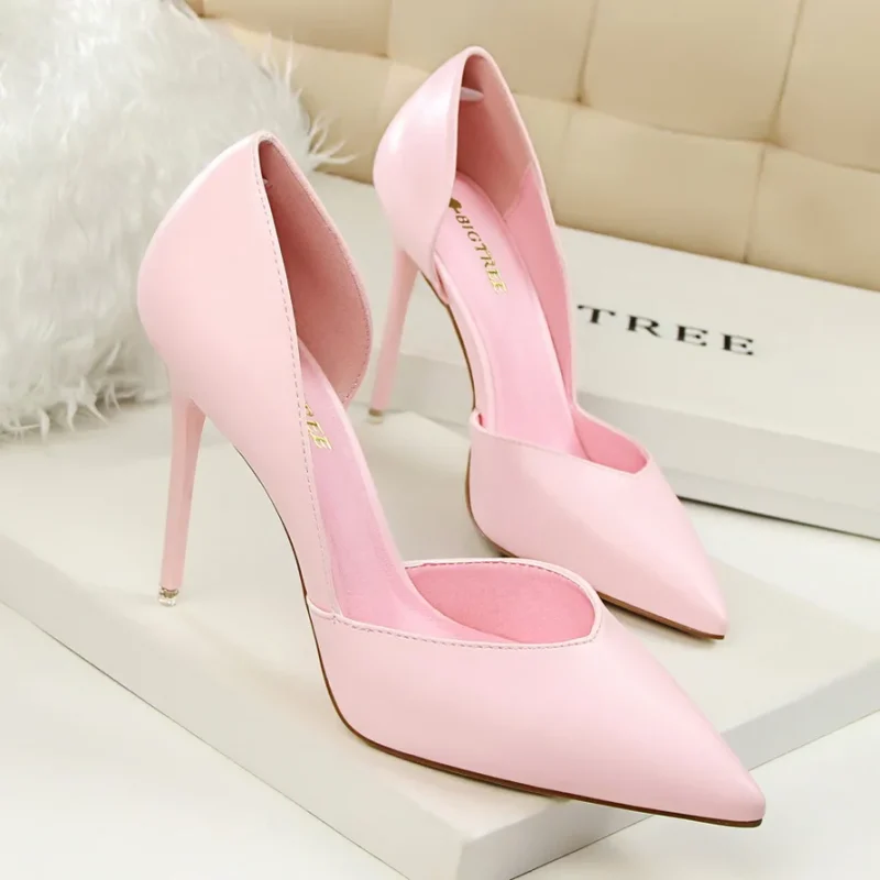 Women’s Stiletto Leather Pumps - Image 2