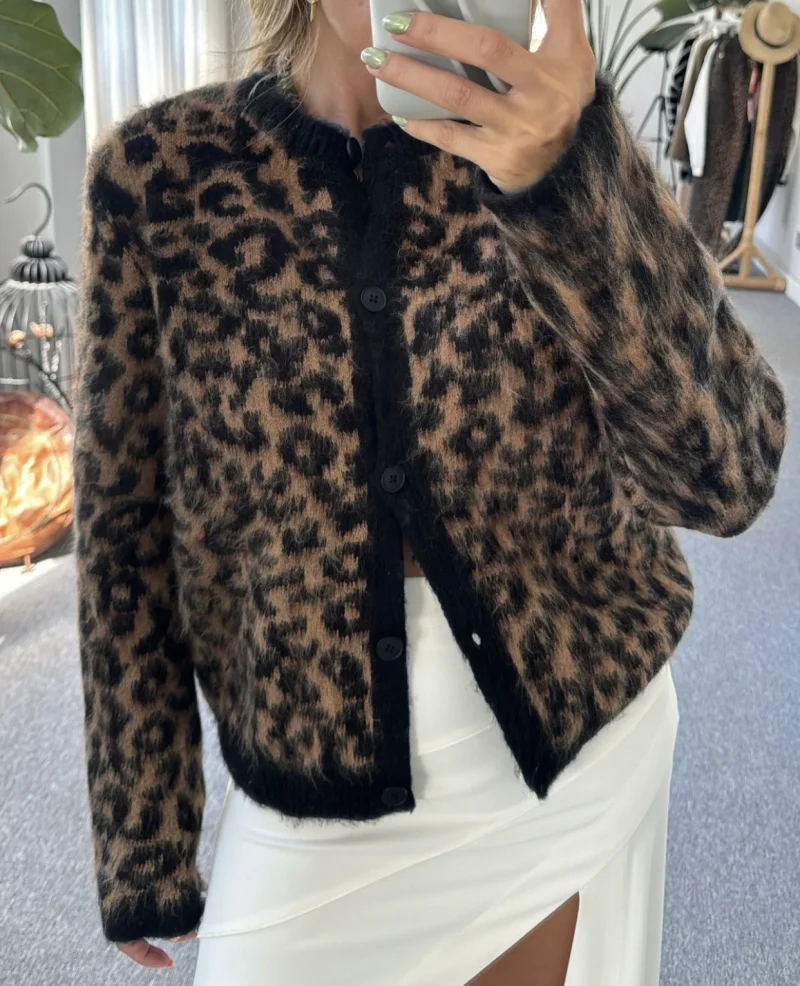 Women's Loose Fit Leopard Sweater - Image 4