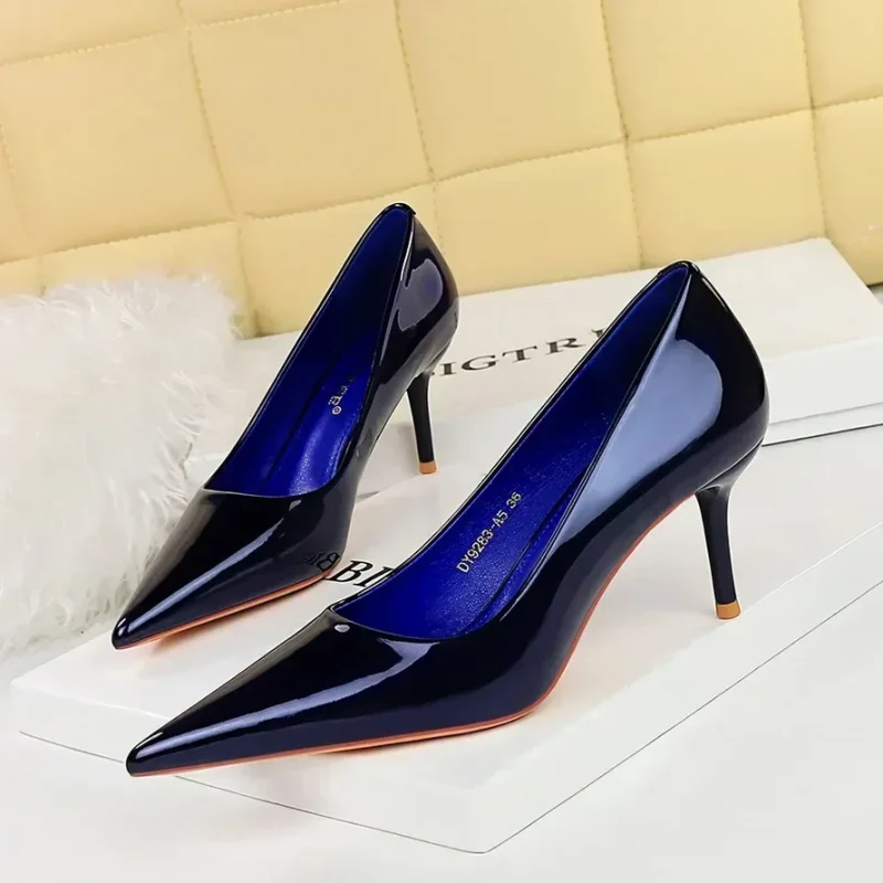 Elegant Royal Blue & Nude Heels - Image 4