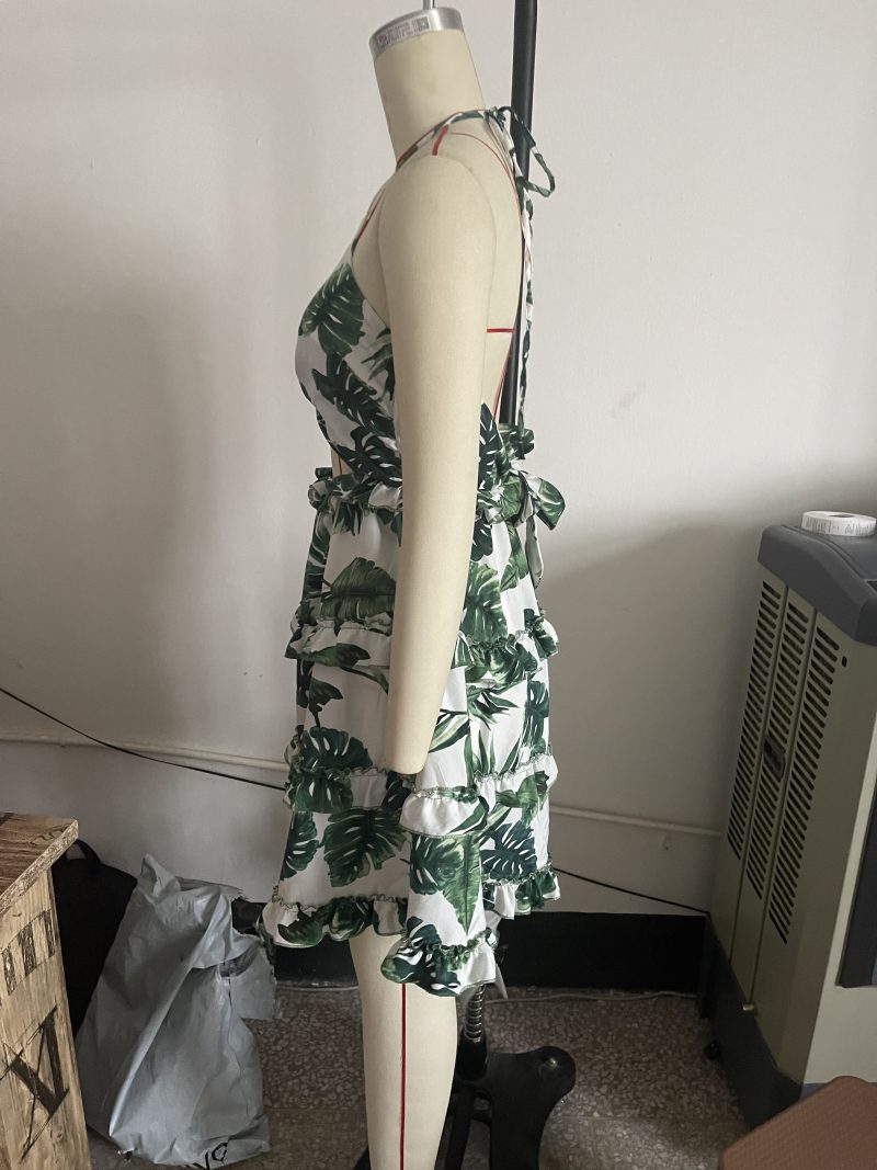 Fashionable Summer Backless Dress for Women - Image 4