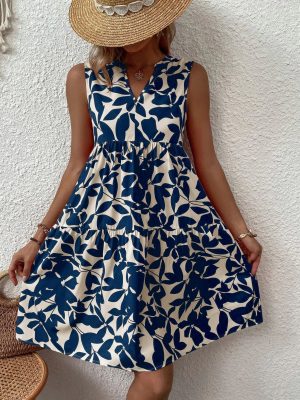 Chic Bohemian Dress with Flattering Pleats
