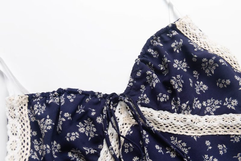 Pretty Spring Strap Dress with Lace Overlay - Image 4