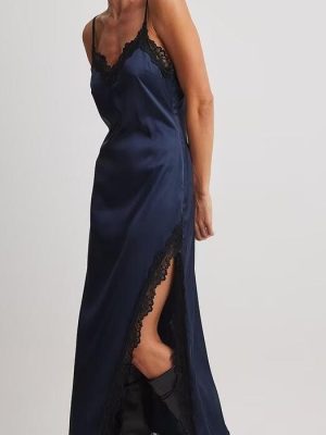Stylish Women’s French Lace V-Neck Strap Dress