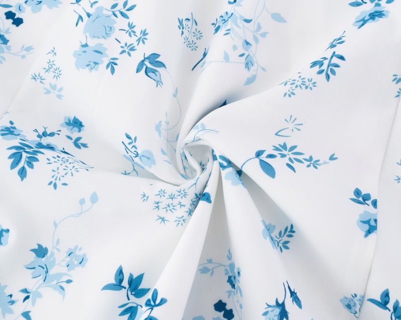 Waist-Tight Floral Dress for Summer Getaways - Image 3