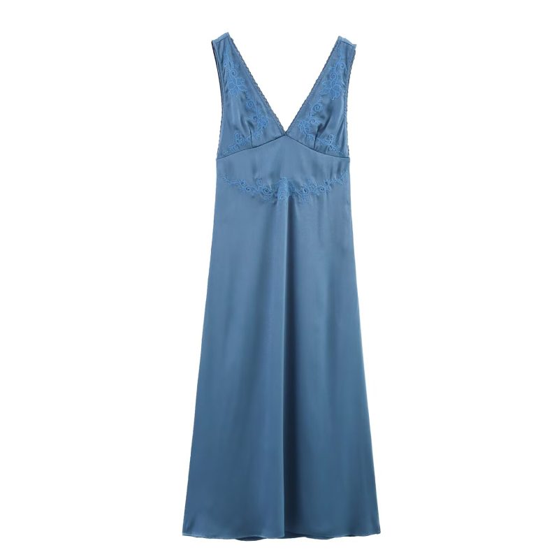 Women’s Midi Dress with Subtle Embroidery Detail