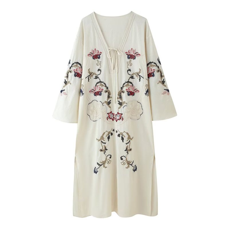 Boho V-Neck Embroidered Floral Long Sleeve Dress