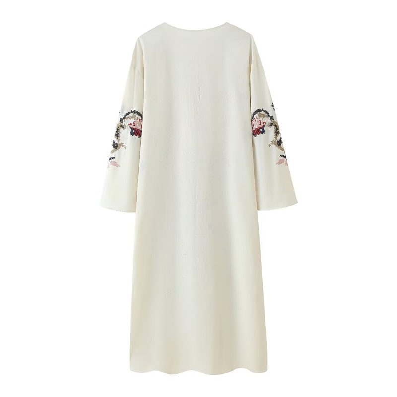 Boho V-Neck Embroidered Floral Long Sleeve Dress - Image 2