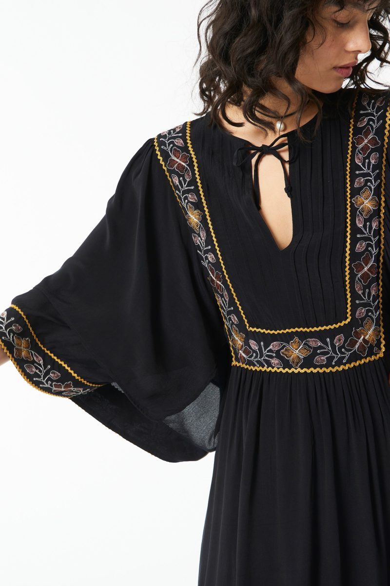 Black Vintage Embroidered Dress for Spring Vacation - Image 3