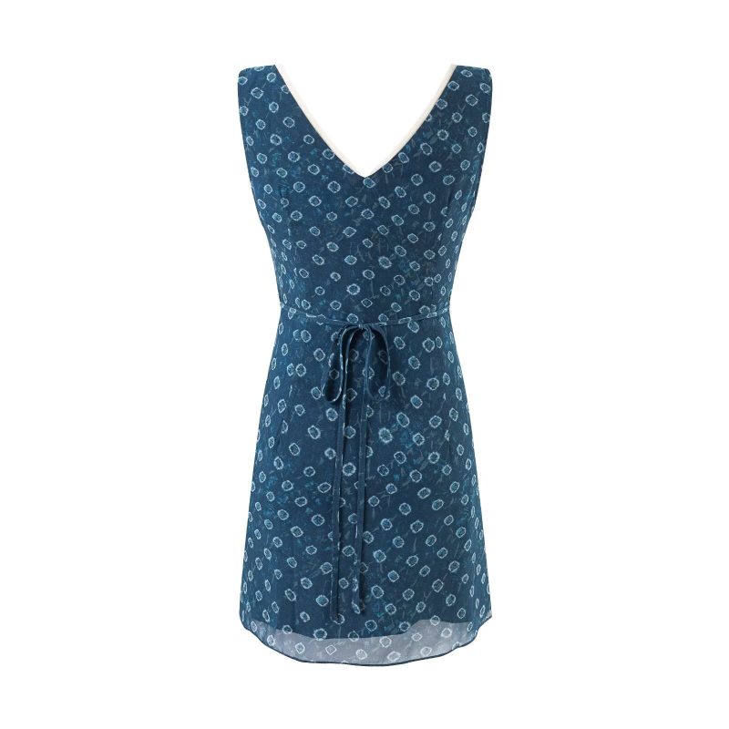Waist-Slimming V-Neck Summer Floral Dress - Image 2