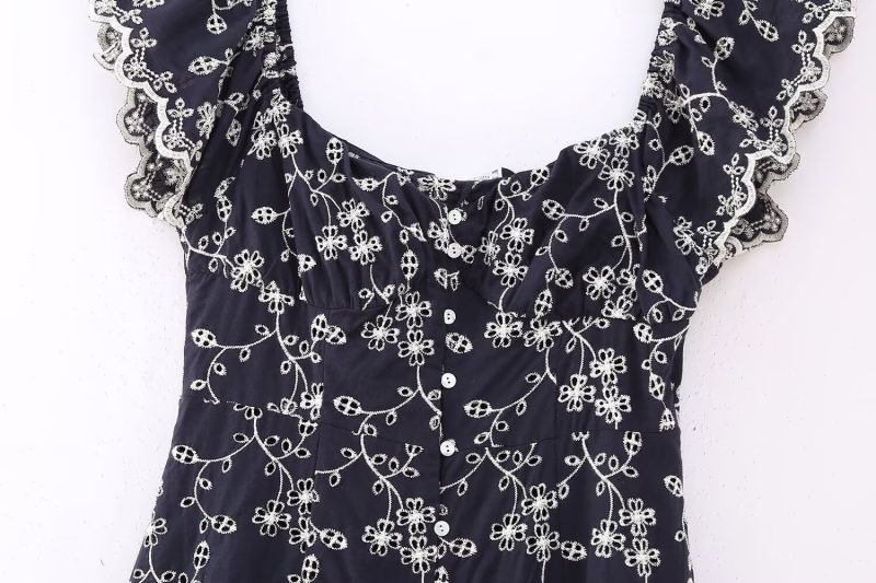 Elegant Women’s Floral Embroidered Slim Midi Dress - Image 3