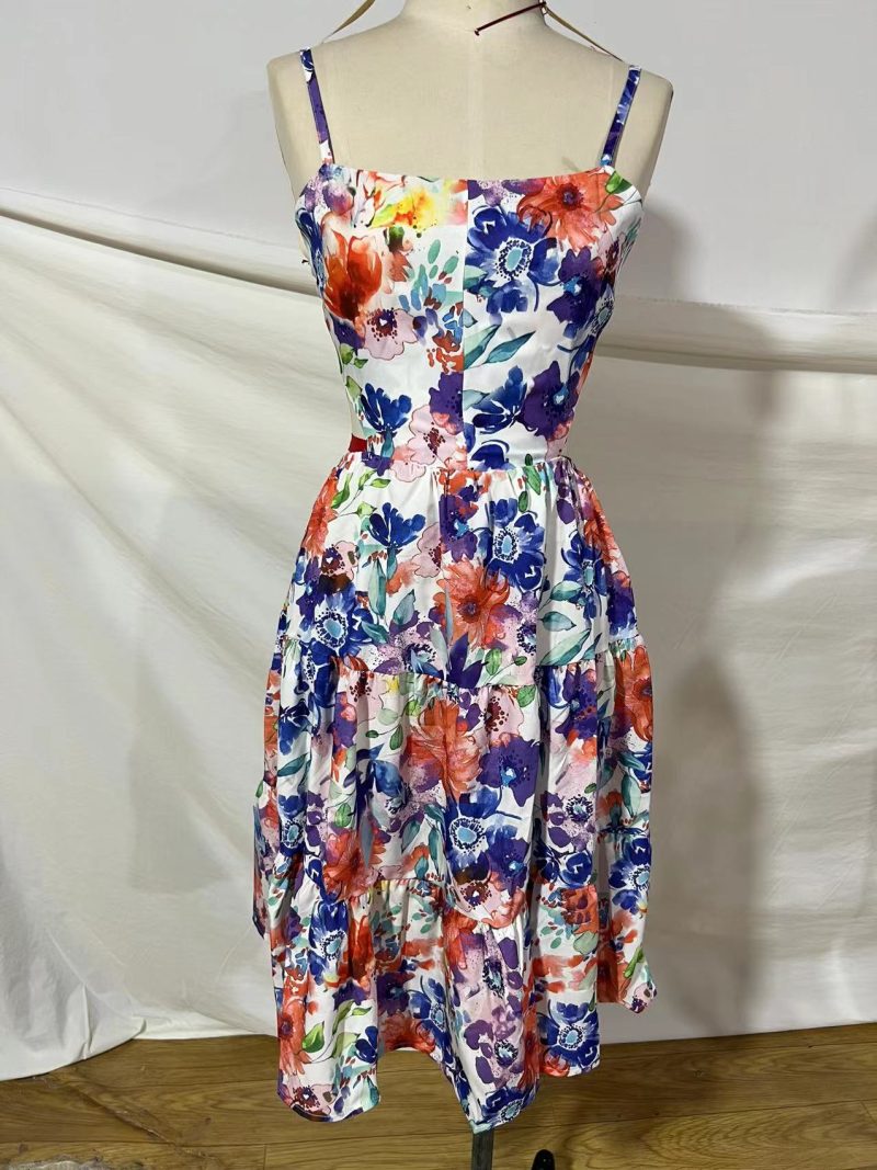 Vacation Sundress with Print and Back Ties - Image 4