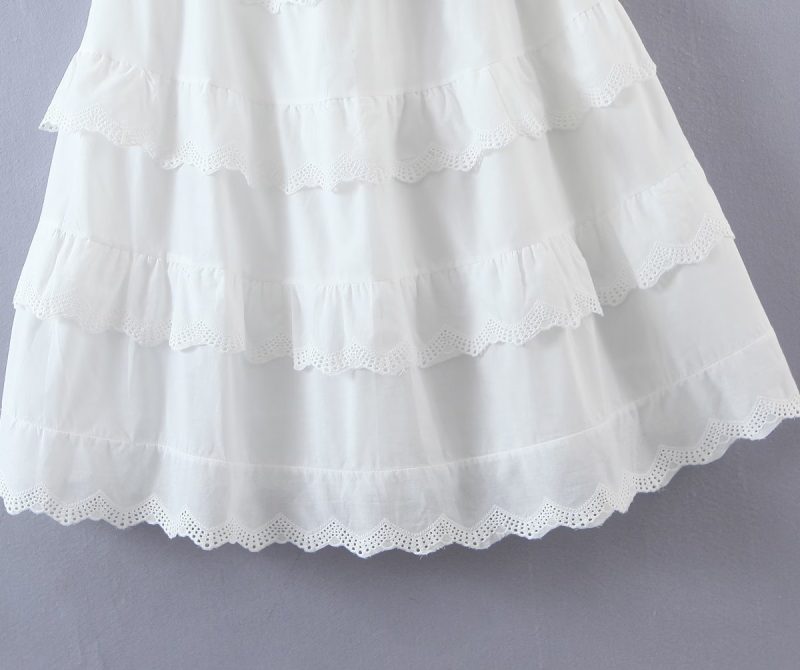 Tiered Suspender Dress with Delicate Lace Detail - Image 4